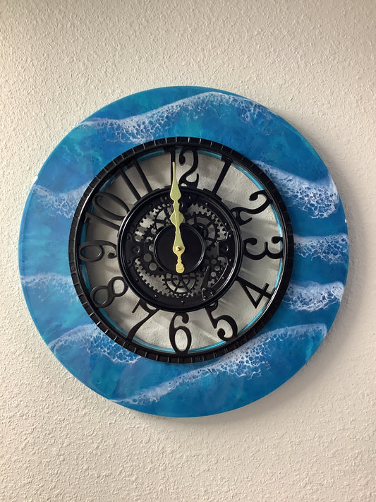 Outdoor Clock 18 inches