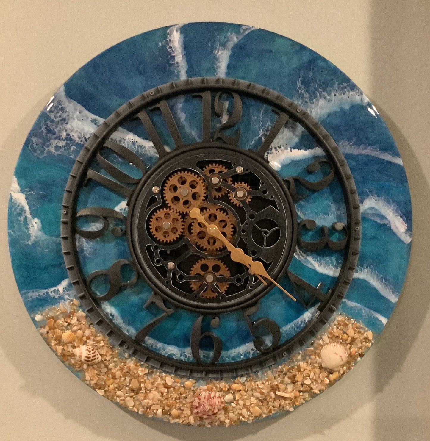 Clock with Moving Gears Blue with White Waves