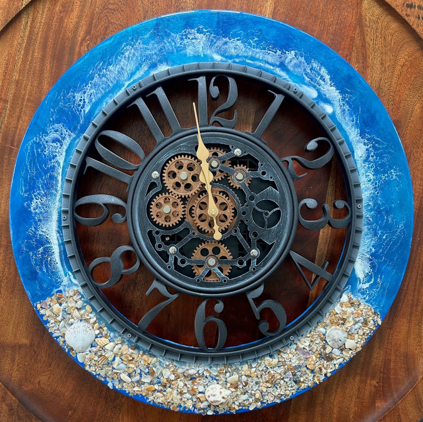Clock with Moving Gears and Open Face