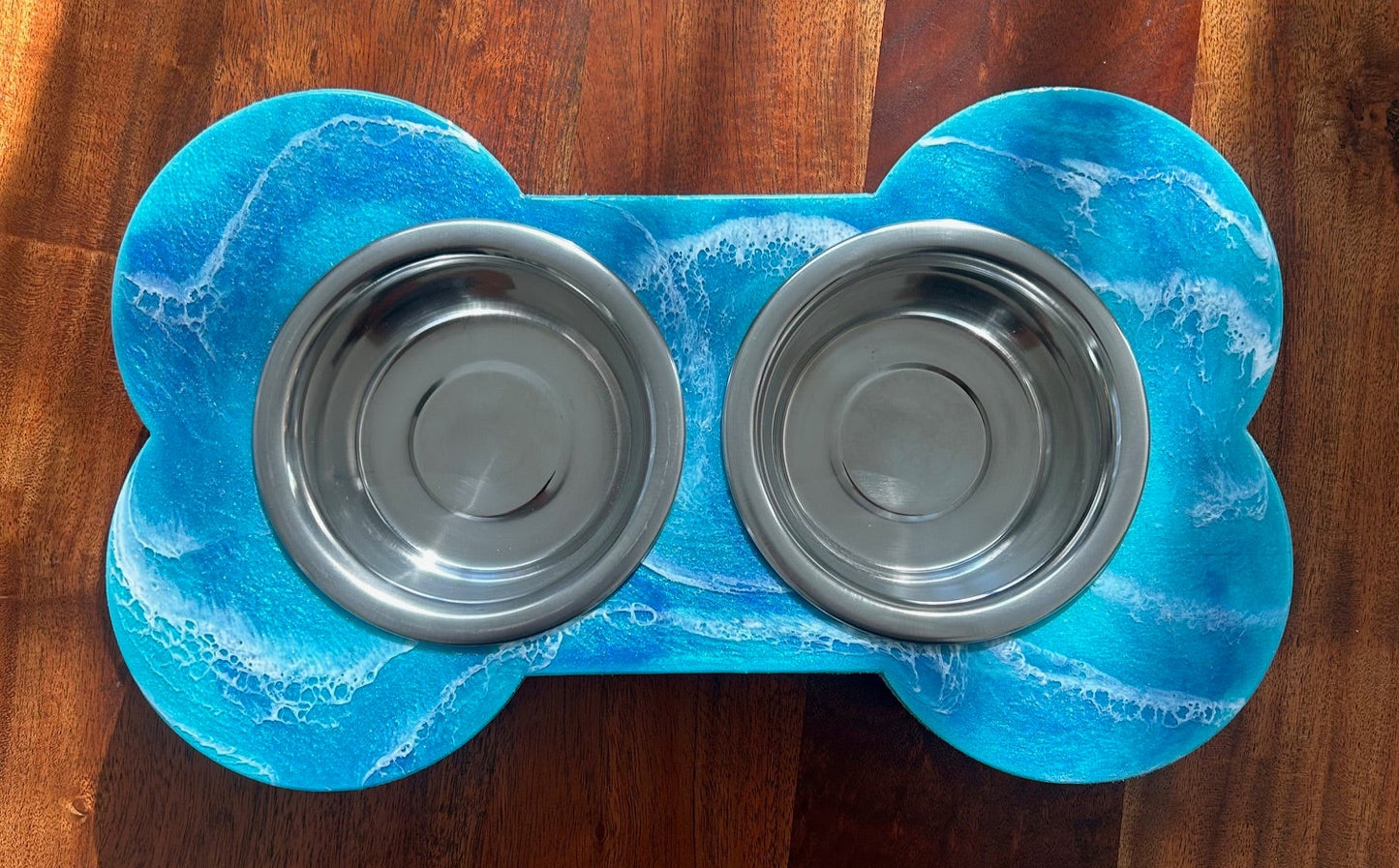Dog Bone Dish Holder